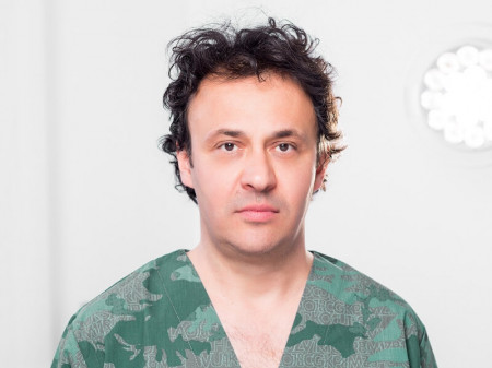 Spec. dr med. Saša Mišeljić - Specijalista plastične, estetske i rekonstruktivne hirurgije
