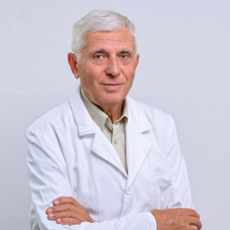 Prim. dr sci. med. Milan Prekajski - Onkološki hirurg