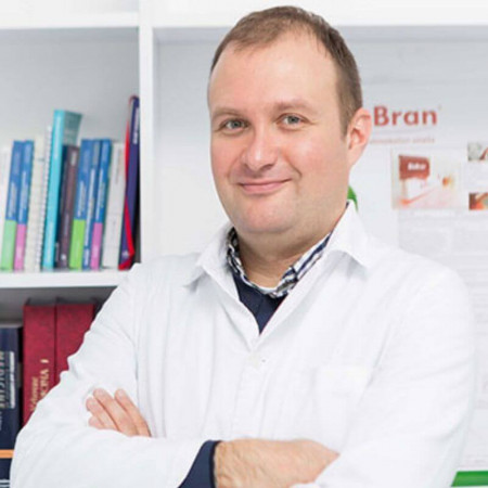 Dr sci. med. Oliver Radmili - Specijalista radiologije