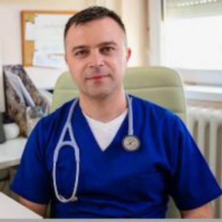 Ass. dr Igor Stefanović - Specijalista pedijatrije, kardiolog