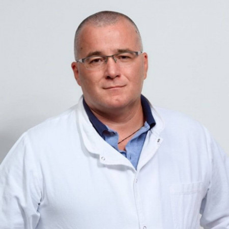 Spec. dr med. Zoran Kujačić - Specijalista digestivne hirurgije