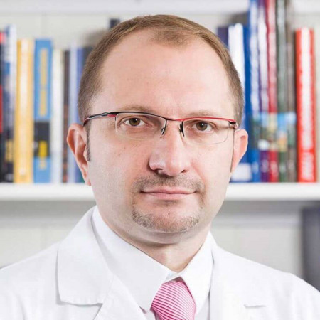 Prof. dr Nemanja Đenić - Specijalista interne medicine, kardiolog