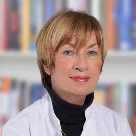 Prof. dr sci. med. Svetlana Nikolić - Specijalista infektologije