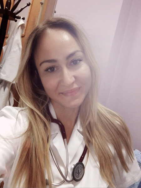 Dr Ana Mladenović - Lekar opšte prakse