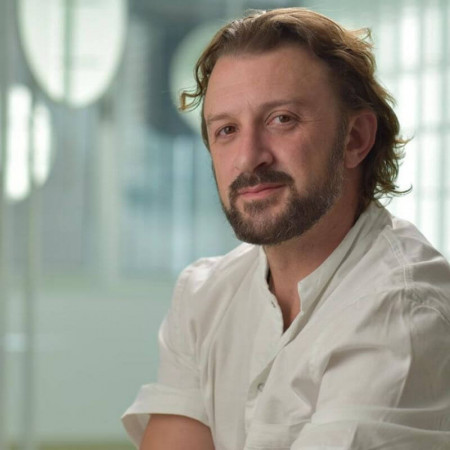 Spec. dr med. Vladimir Petrović - Specijalista oftalmologije