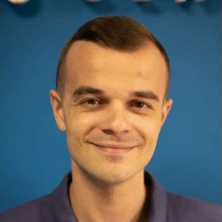 Fizioterapeut Aleksandar Aleksić - Strukovni fizioterapeut