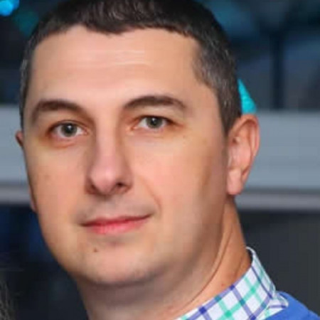 Dr Dejan Marinković - Specijalista ortopedije sa traumatologijom