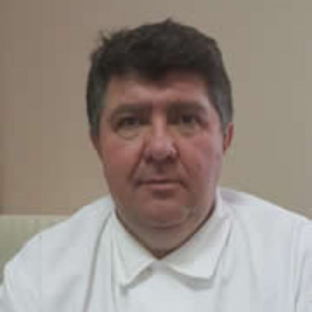 Spec. dr med. Radomir Radivojević - Specijalista ortopedije sa traumatologijom