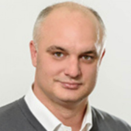 Spec. dr med. Nenad Đermanov - Specijalista plastične hirurgije