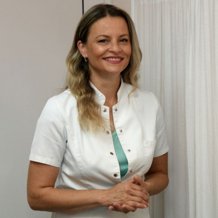 Prim. dr sci. med. Jelena Petrović Šunderić - Specijalista opšte i digestivne hirurgije