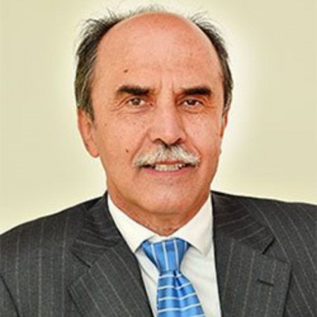 Prim. dr sci. med. Vasa S. Petrović - Specijalista ginekologije i akušerstva