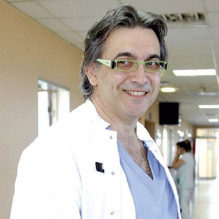 Prim. dr sci. med. Zoran Paunović - Specijlista dečje hirurgije i ortopedije