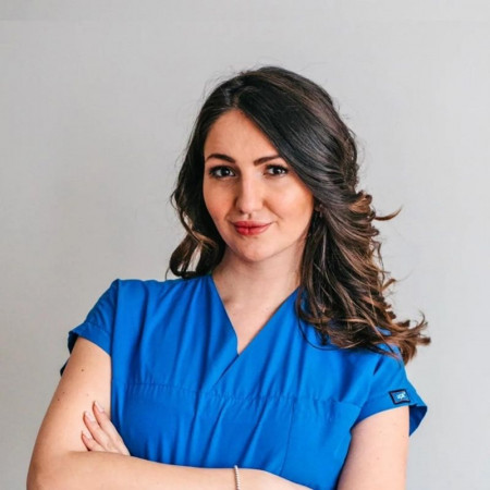Spec. dr med. Ivona Gačević Anticoli - Specijalista plastične, rekonstruktivne i estetske hirurgije