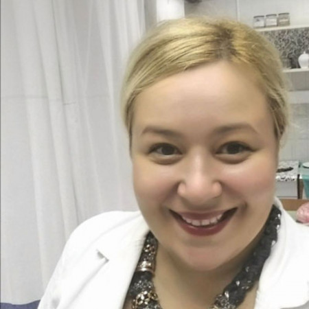 Spec. dr med. Lana Ćirković - Specijalista dermatovenerologije