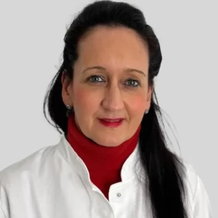 Spec. dr med. Vera Kovačević - Specijalista ginekologije i akušerstva