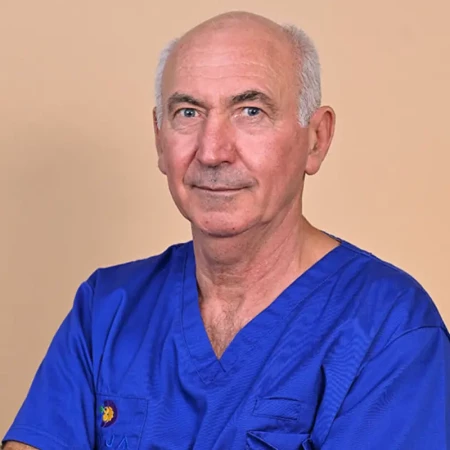 Spec. dr med. Miroslav Stojanović - Specijalista dečije hirurgije