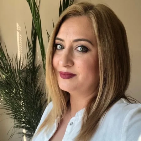 Spec. dr med. Ninoslava Simić - Specijalista dečije psihijatrije