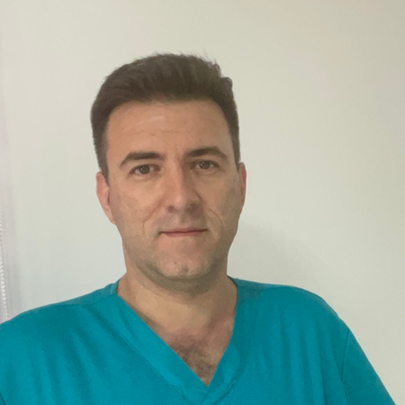 Spec. dr med. Vladimir Malušev - Specijalista oralne hirurgije i implantologije