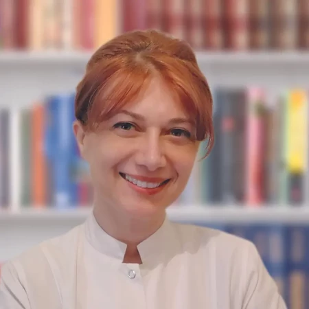 Stomatolog Ezgi Tufan - Doktor stomatologije