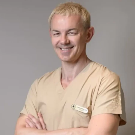 Spec. dr med. Vladimir Antić - Specijalista ginekologije i akušerstva
