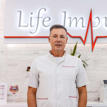 Dr mr sci. med. Ljubodrag Radević - Specijalista interne medicine-magistar kardiologije
