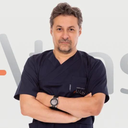 Spec. dr med. Lazar Pajević - Specijalista plastične i rekonstruktivne hirurgije