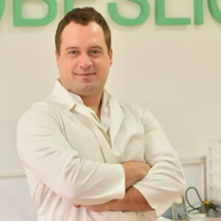 Dr Pera Bešlić - Doktor stomatologije