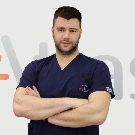 Spec. dr med. Boris Zekić - Specijalista ortopedije sa traumatologijom