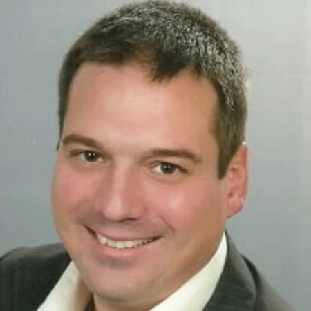 Spec. dr med. Dejan Jovanović - Specijalista radiologije