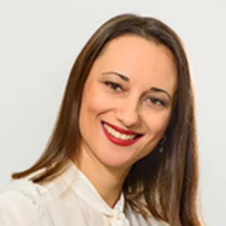 Doc. dr Olivera Levakov - Specijalista dermatovenerologije