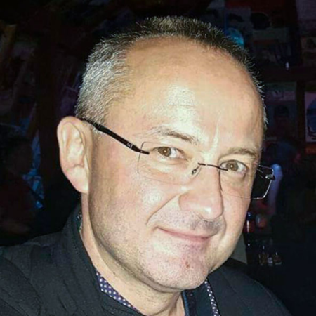 Dr Saša Rakić - Specijalista ginekologije i akušerstva
