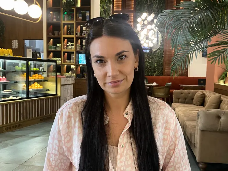 Tea Kulić iz Novog Sada „Osluškujte svoje telo, mene je godinama upućivalo na Kronovu bolest“